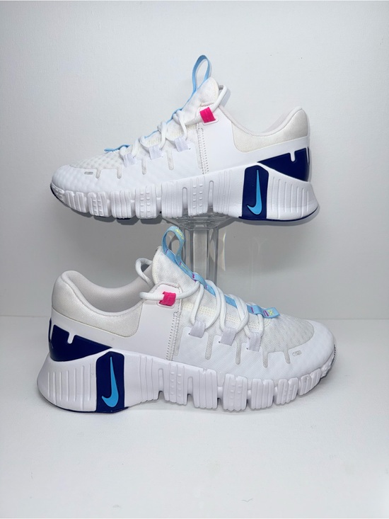 Nike Shoes - Nike METCON White Sneakers with Blue Accents and Pink Detail